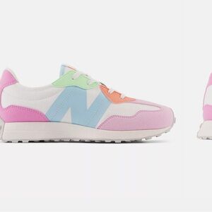 New Balance Big Kids 327 Sneaker